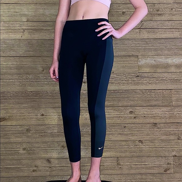 nike leggings size 12